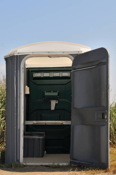 Portable Toilet Options We Offer in Fountain Valley, CA